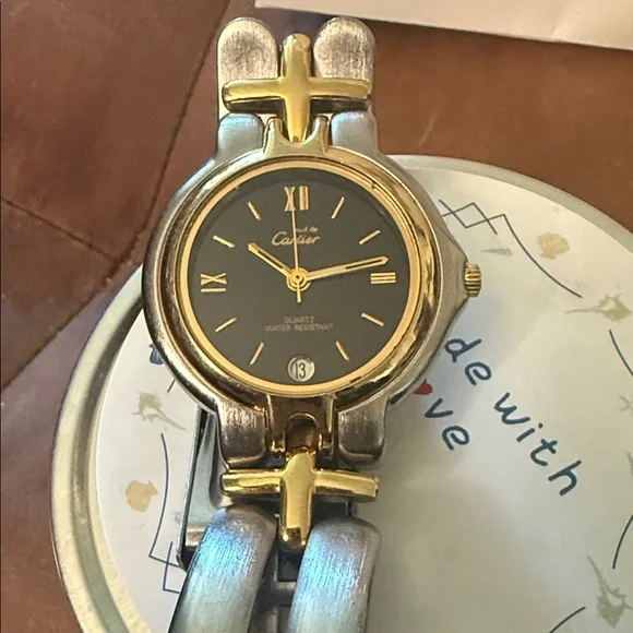 Elegant Cartier Gold and Silver Watch Set (replicas) - Picture 3 of 5